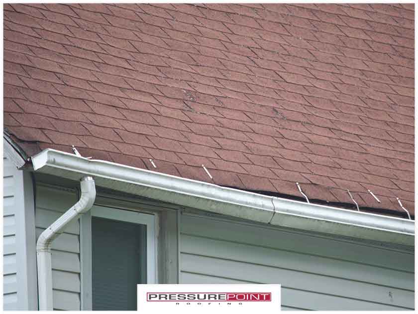 3 Signs You Have Loose Gutters